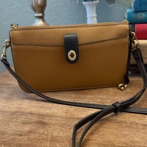 Coach Two-Tone Tan and Brown Pebbled Leather Crossbody Missing Parts